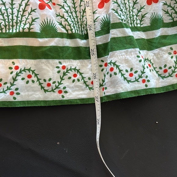 Floral V Neck Sleeveless Blouse - White, Green and Orange Vintage Floral Print - Picture 7 of 11